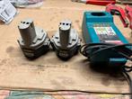 Makita 14,4V  Ni Mh twee accu’s en lader., Ophalen, Gebruikt