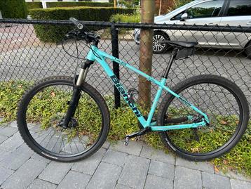 Bianchi Jab 29er maat M celeste kleur  beschikbaar voor biedingen