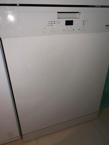 Miele Active Eco Vaatwasser vrijstand - Zgan energieklasse A beschikbaar voor biedingen