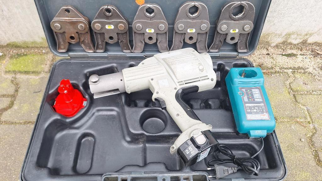 Viega Accu perstang persmachine persapparaat, Auto diversen, Autogereedschap, Zo goed als nieuw, Ophalen of Verzenden