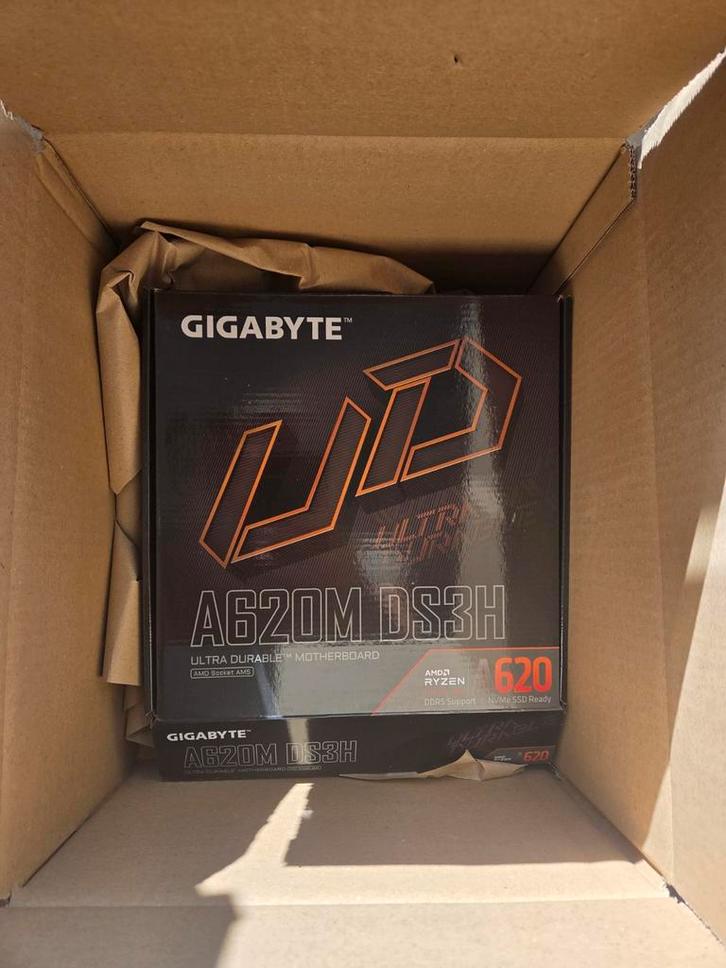 Gigabyte A620M DS3H AM5 Moederbord - Nieuw!, Computers en Software, Moederborden, Nieuw, AMD, DDR5, Ophalen of Verzenden