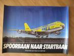 Poster vintage 1981 NS Schiphol tunnel stoptrein vliegtuig, Verzamelen, Ophalen of Verzenden, Gebruikt, Trein, Overige typen