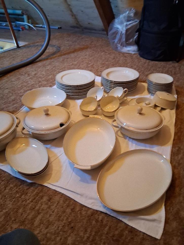 Klassiek Schönwald porseleinen servies, Antiek en Kunst, Antiek | Servies compleet, Ophalen