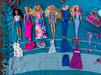 Zeven Barbiepoppen, kleding, kledingkast en accessoires, Kinderen en Baby's, Ophalen, Zo goed als nieuw, Barbie