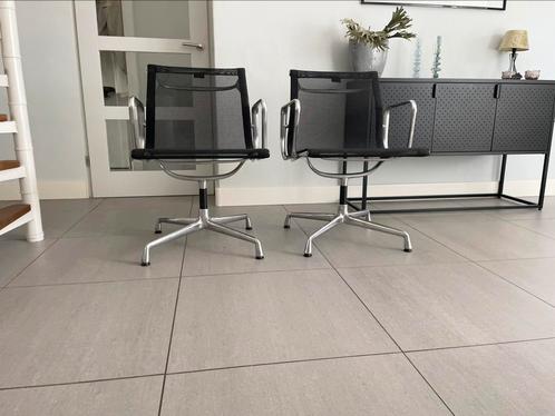5x vitra Eames netweave ea108 stoelen, Huis en Inrichting, Stoelen, Zo goed als nieuw, Vijf, Zes of meer stoelen, Ophalen of Verzenden
