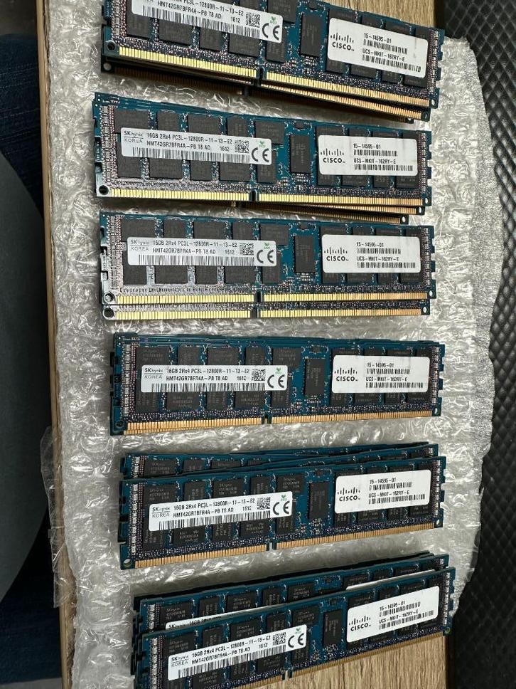 30x SK Hynix 16GB2Rx4 PC3L DDR3 ECC REG (12800R) voor server, Computers en Software, RAM geheugen, Refurbished, Server, 16 GB