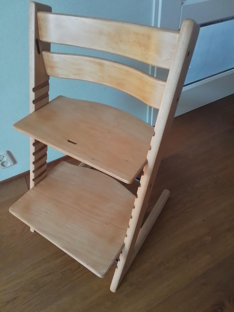 Tripp trapp verstelbare kinderstoel beuken, Kinderen en Baby's, Kinderstoelen, Ophalen of Verzenden, Zo goed als nieuw, Meegroeistoel