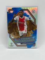 Ryan Gravenberch - Topps Finest - Fusion Casehit - Ajax, Hobby en Vrije tijd, Stickers en Plaatjes, Ophalen of Verzenden, Zo goed als nieuw