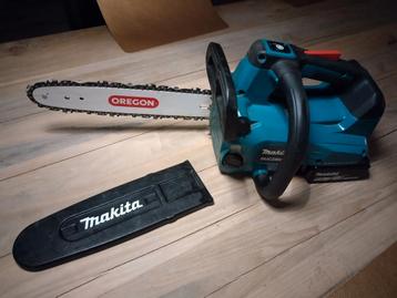 Makita DUC 256c tophandle zaag 2x18 beschikbaar voor biedingen