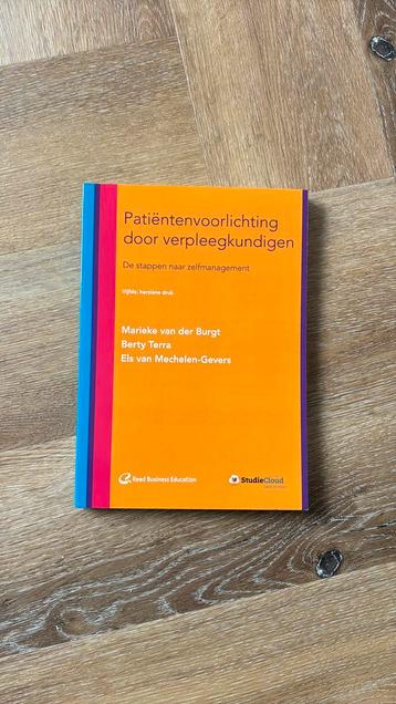 Patiëntenvoorlichting door verpleegkundigen beschikbaar voor biedingen