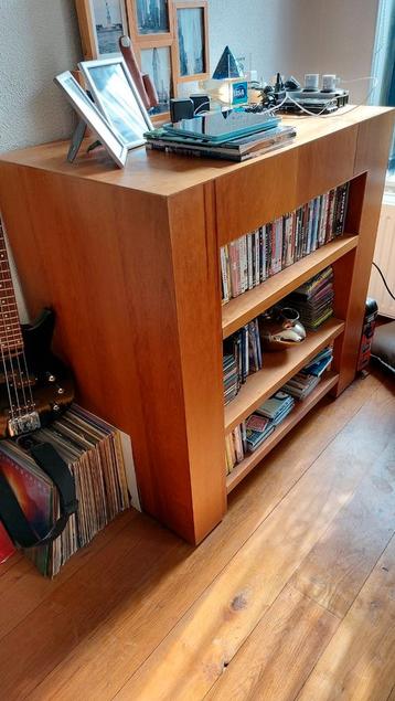 HiFi Audio "Rack" meubel zeer mooi. beschikbaar voor biedingen