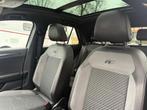 Volkswagen T-Roc 1.5 TSI Sport l PANO l CARPLAY l XENON l AL, Voorwielaandrijving, 4 cilinders, 150 pk, Alcantara