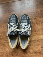 Durea GO Schoenen Maat 7H - Weinig Gedragen, Ophalen of Verzenden, Zo goed als nieuw, Zwart, Sneakers of Gympen