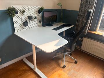 Ikea hoekbureau