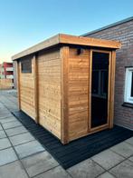 Maatwerk thermowood buitensauna met voorruimte. Sauna, Ophalen of Verzenden, Zo goed als nieuw