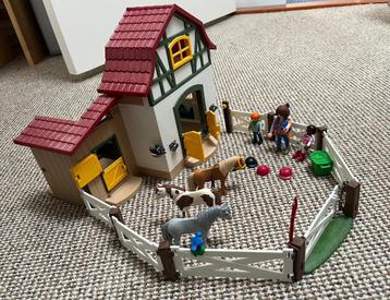 Playmobil - ponystal beschikbaar voor biedingen