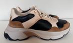 Prachtige Nubikk sneakers maat 39, Beige, Ophalen of Verzenden, Sneakers of Gympen, Zo goed als nieuw