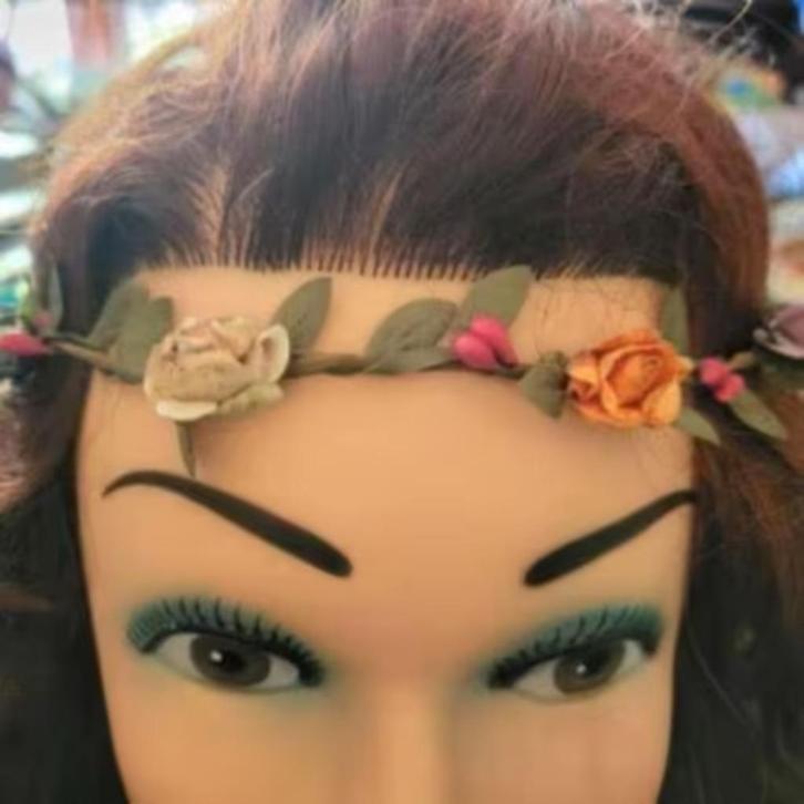 Flower Power haarversiering., Kinderen en Baby's, Carnavalskleding en Verkleedspullen, Zo goed als nieuw, Jongen of Meisje, Ophalen of Verzenden