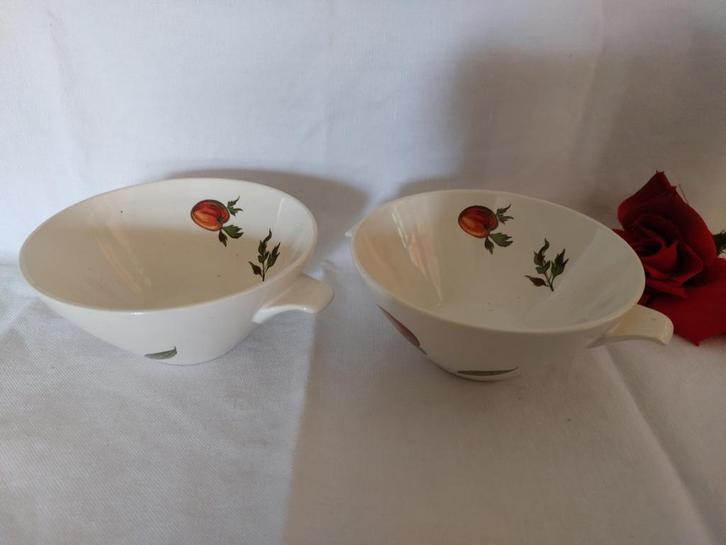 Villeroy & Boch set van 2 soepkommen jaren '60, Antiek en Kunst, Antiek | Servies los, Ophalen of Verzenden