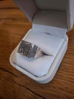 Te Koop wit goud ring 14kt bezet met zwarte diamanten., Ophalen of Verzenden, Zo goed als nieuw, Dame, Goud