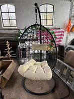 Hangstoel - Zwart met Crème Kussen, Ophalen, Zwart, Zo goed als nieuw, Metaal