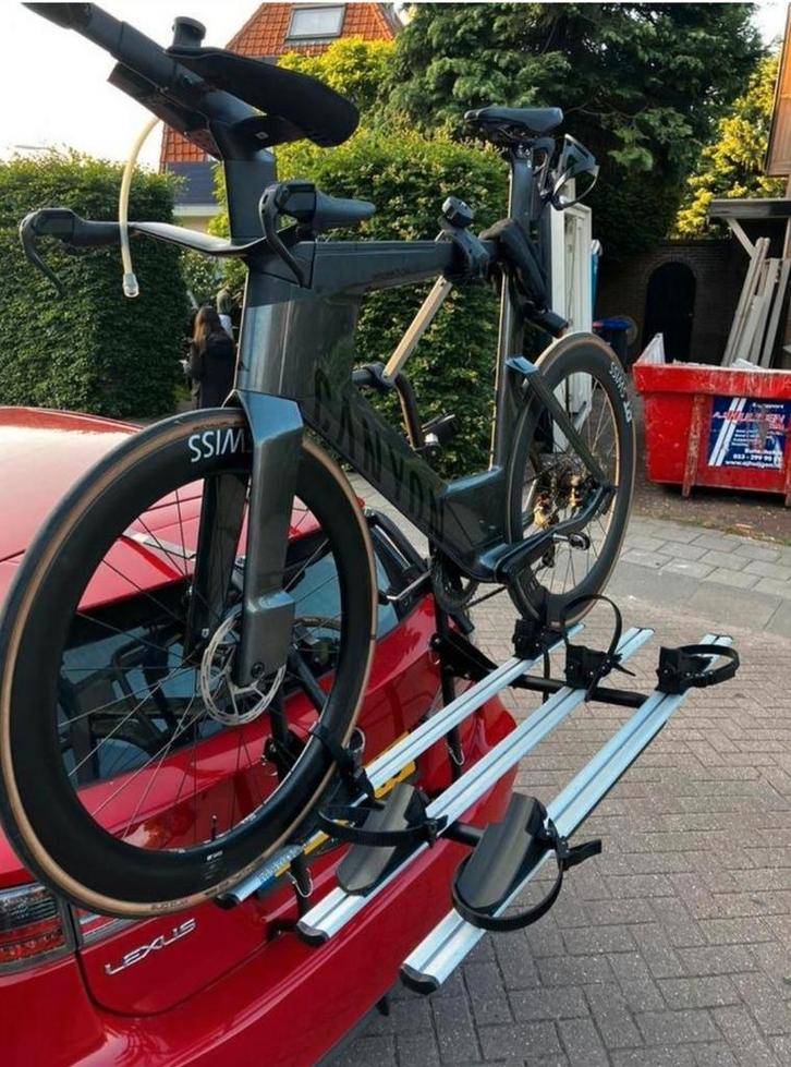 Menabo Polaris 3 Fietsendrager - Achterklep, Auto diversen, Fietsendragers, Gebruikt, Achterklepdrager, 3 fietsen of meer, Brede banden