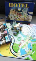 Hotel, bordspel, Hobby en Vrije tijd, Gezelschapsspellen | Bordspellen, Een of twee spelers, Ophalen of Verzenden, Zo goed als nieuw