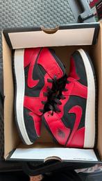 Air jordan 1 mid, Kleding | Dames, Schoenen, Ophalen of Verzenden, Zo goed als nieuw, Sneakers of Gympen
