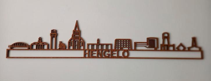Hengelo Skyline - Houten Wanddecoratie 130cm, Huis en Inrichting, Woonaccessoires | Wanddecoraties, Zo goed als nieuw, Ophalen