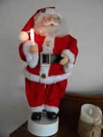 KERSTMAN DIE BEWEEGT, MET BRANDEND KAARSLAMPJE en MUZIEK, Ophalen of Verzenden, Zo goed als nieuw