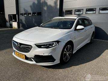 Opel Insignia Sports Tourer 1.5 TURBO PANODAK / CLIMA / NAVI beschikbaar voor biedingen
