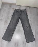 D92 stradivarius petite, Kleding | Dames, Spijkerbroeken en Jeans, Nieuw, Ophalen of Verzenden, W28 - W29 (confectie 36), Grijs