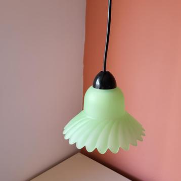 Vintage hanglampje groen glas beschikbaar voor biedingen