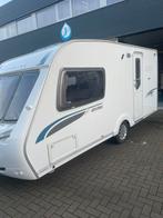 2/3 persoons swift/sterling caravan In top conditie, Caravans en Kamperen, Caravans, Omvormbare zithoek, Leemansweg 33d, 75 kg