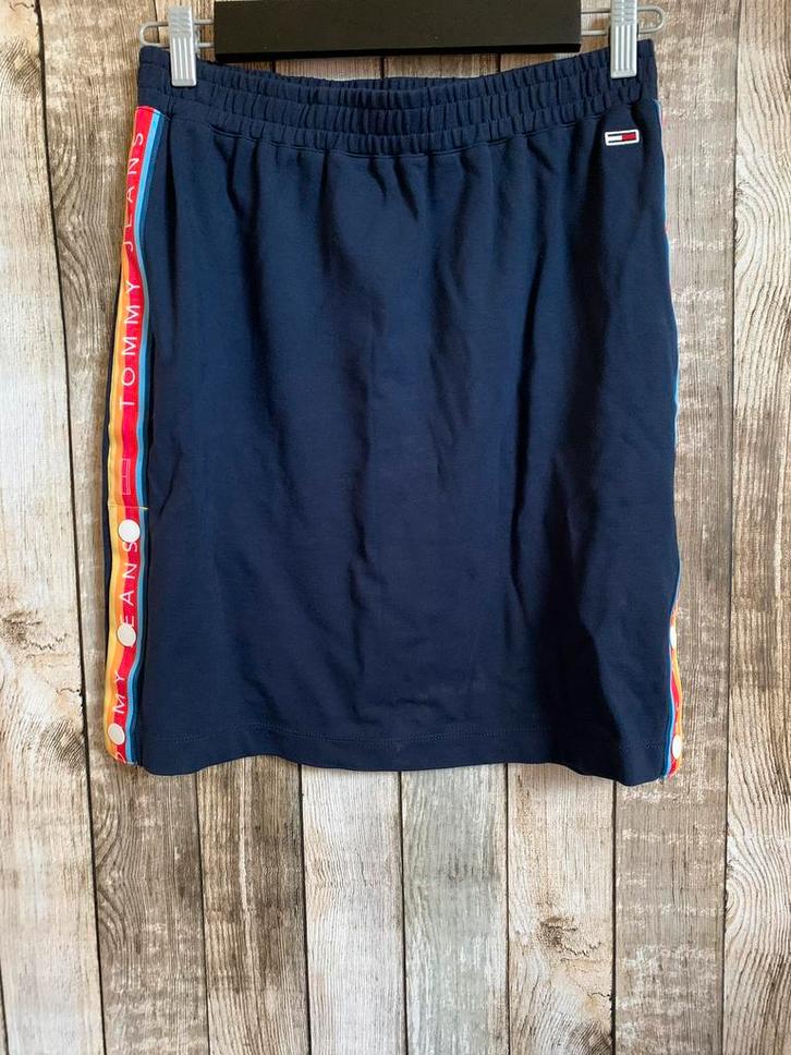 Tommy jeans gaaf rokje (Maat M), Kleding | Dames, Rokken, Gedragen, Maat 38/40 (M), Blauw, Knielengte, Verzenden