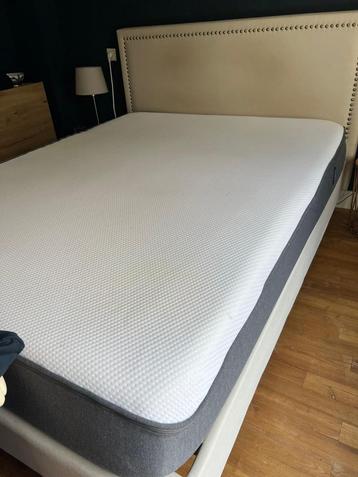 Casper Mattress Memory Foam Queen Size 160cm x 200 cm beschikbaar voor biedingen
