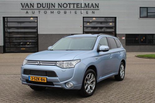 Mitsubishi Outlander 2.0 PHEV Instyle / Schuifdak / Leer / K, Auto's, Mitsubishi, Bedrijf, Te koop, Outlander, 4x4, ABS, Achteruitrijcamera