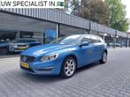 Volvo V60 1.6 T3 Momentum Dealer oh Regensensor Telefoon Nav, Gebruikt, Parkeersensor, 4 cilinders, 150 pk