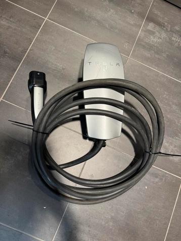 4x Tesla laadpaal (los voor 200,- per stuk) beschikbaar voor biedingen