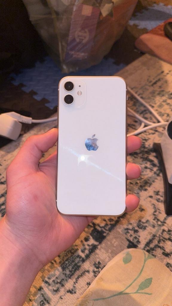 Iphone 11 64 gb nieuw 100 procent batterij, Zwart, Zo goed als nieuw, 64 GB, IPhone 11
