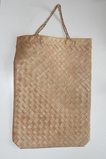 Rotan gevlochten tas shopper boodschappentas strandshopper beschikbaar voor biedingen