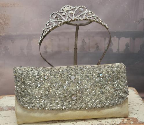 SALE.!! Opruiming Oud 2 Delig Set."Uit Aletta's tijd", Antiek en Kunst, Antiek | Kleding en Accessoires, Ophalen of Verzenden