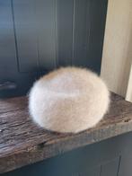 Leuke angora hoed dop dopje licht beige, Kleding | Dames, Made in Italy, Verzenden, Hoed, One size fits all