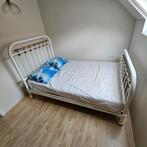 Brocante 2 persoons bed, Huis en Inrichting, Slaapkamer | Bedden, 190 cm of minder, 120 cm, Brocante, wit met goud, Gebruikt