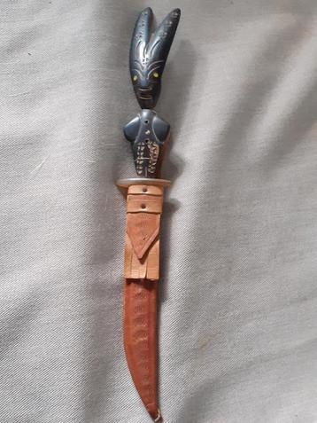 Tribal Art dolk uit Guatemala beschikbaar voor biedingen