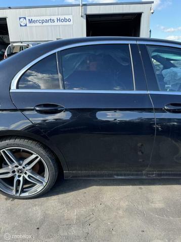 Portier rechtsachter Mercedes E-klasse W213 ('16-'22) beschikbaar voor biedingen