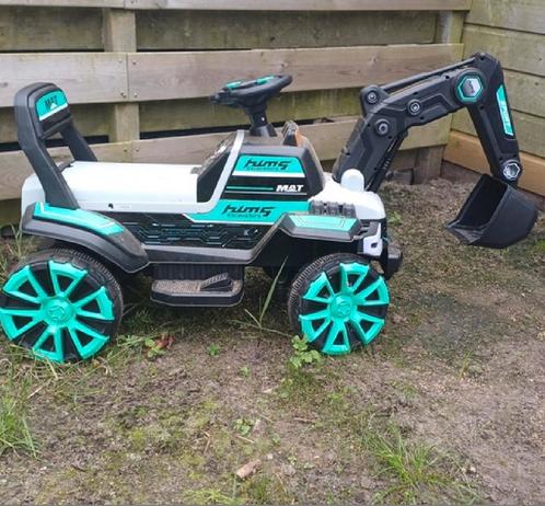 Nieuw in doos elektrische tractor, Kinderen en Baby's, Speelgoed | Buiten | Skelters, Nieuw, Overige merken, Ophalen