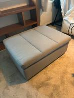 Grijze Hocker/Poef - gratis op te halen in Hilversum, Huis en Inrichting, Ophalen, 50 tot 75 cm, Zo goed als nieuw, 75 tot 100 cm