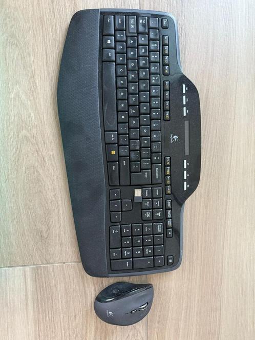 Logitech MK710 Performance toetsenbord + muis, Computers en Software, Toetsenborden, Gebruikt, Ophalen of Verzenden