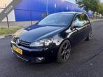 Volkswagen Golf 1.4 TSI | GTI look - Sportvelgen - CarPlay, Auto's, Volkswagen, Euro 5, Gebruikt, 4 cilinders, Leder